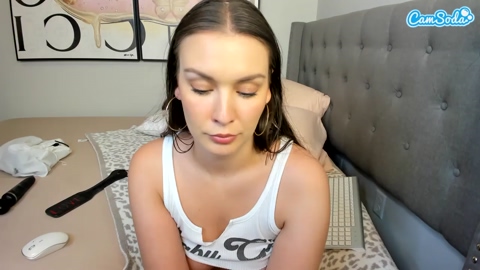linda CamSoda 15-04-2023
